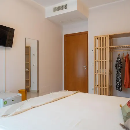 Noi 2 Nel Cilento בית הארחה אגרופולי