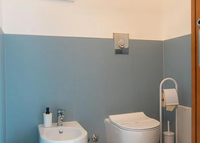 Noi 2 Nel Cilento אגרופולי